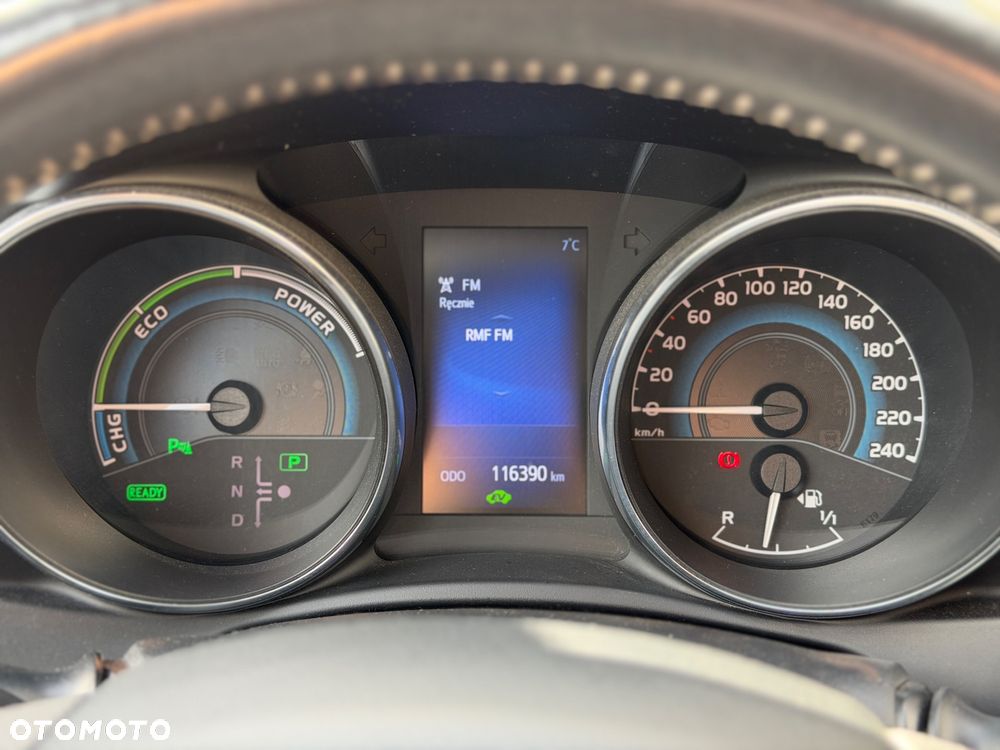 Toyota Auris Hybrid 135 Prestige - 16