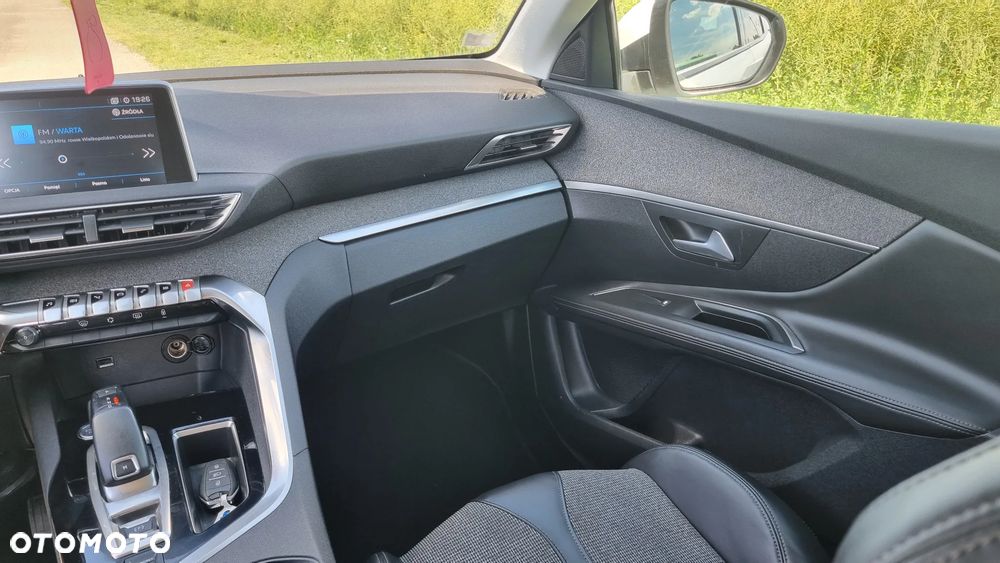 Peugeot 3008 BlueHDi 130 Stop & Start EAT8 Allure Pack - 31