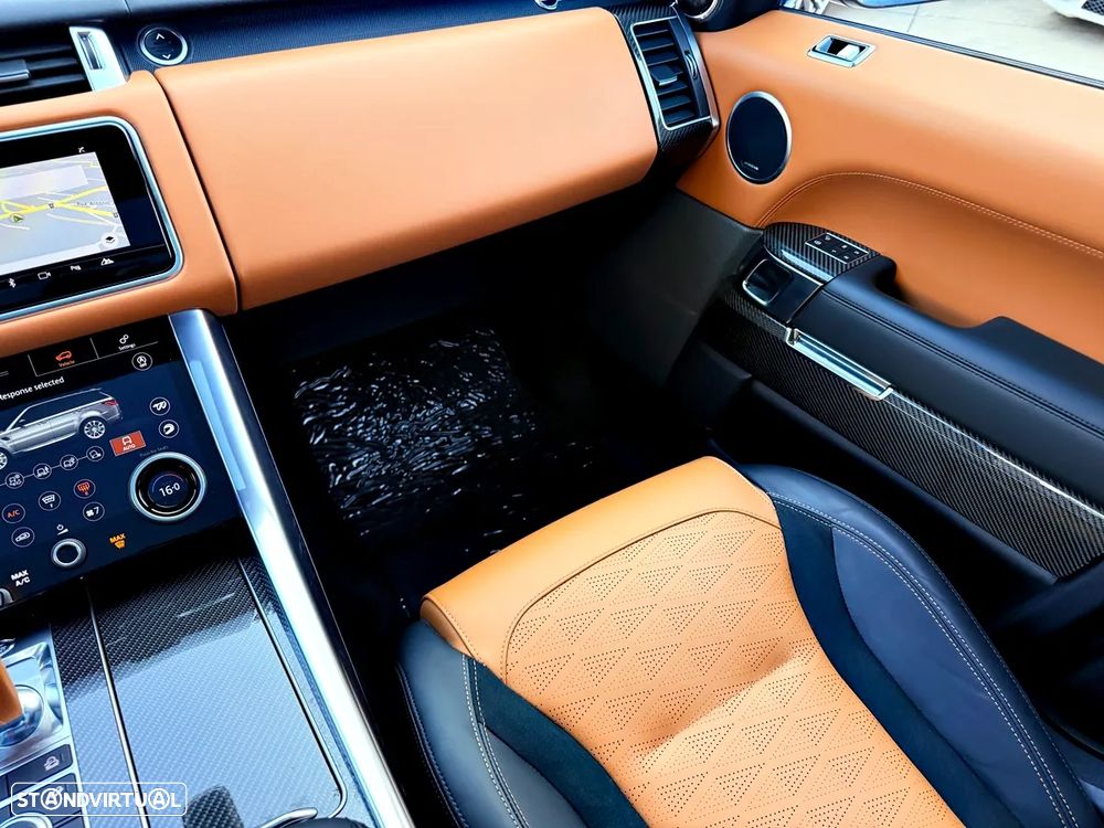 Land Rover Range Rover Sport P575 5.0 V8 SVR Carbon Edition - 23