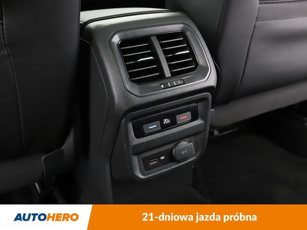 Volkswagen Tiguan 1.5 TSI EVO Comfortline - 36