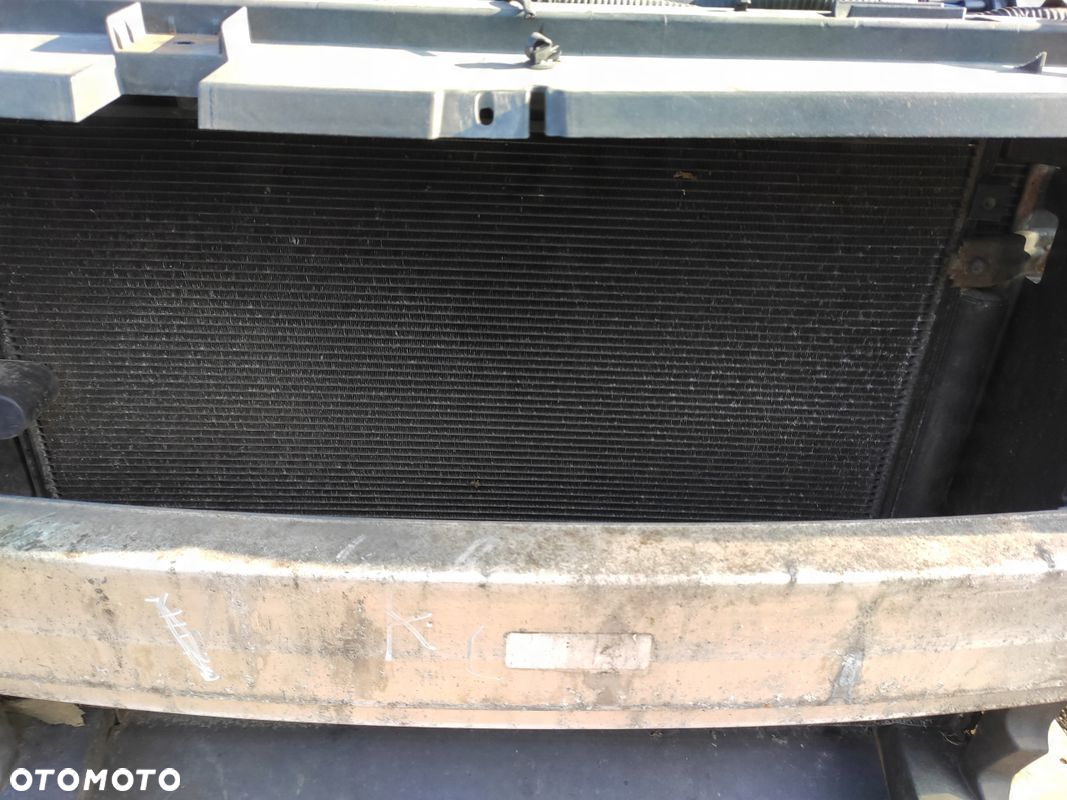 JEEP CHEROKEE KL 2.0 CRD PAS PRZEDNI BELKA CHŁODNICE WENTYLATOR KOMPLET - 3