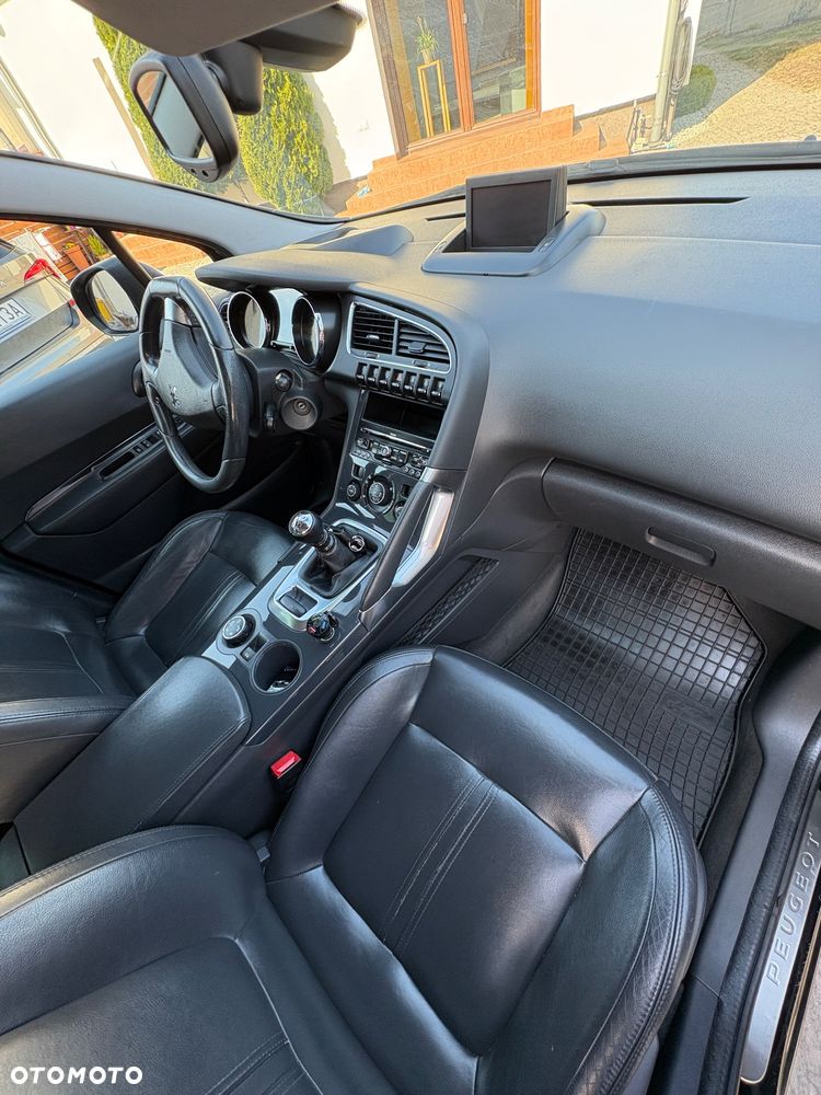 Peugeot 3008 2.0 HDi Premium - 11