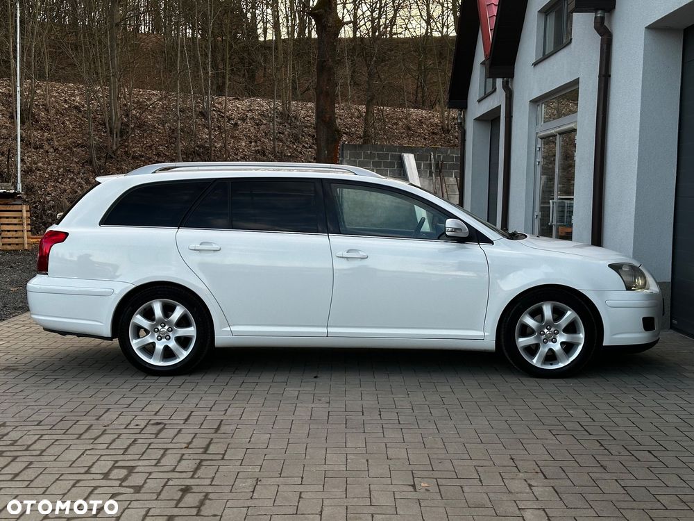 Toyota Avensis 2.0 VVT-i Prestige Premium - 22