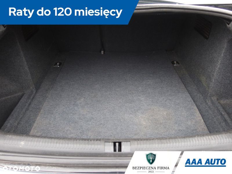 Audi A4 Limousine - 15