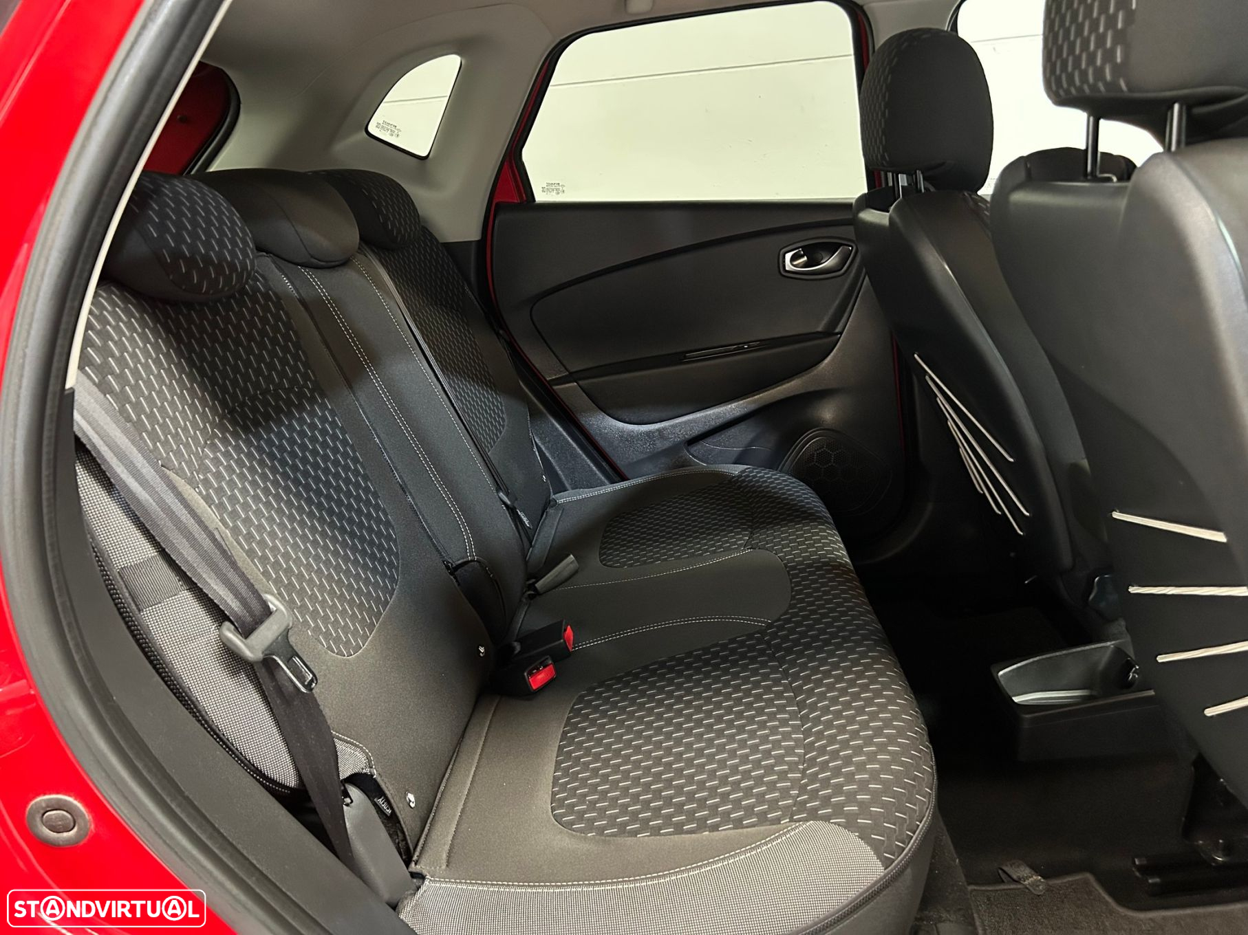 Renault Captur 0.9 TCE Exclusive - 16