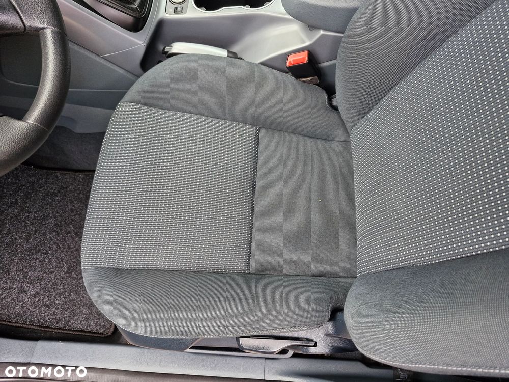 Ford C-MAX 1.6 Ti-VCT Champions Edition - 18