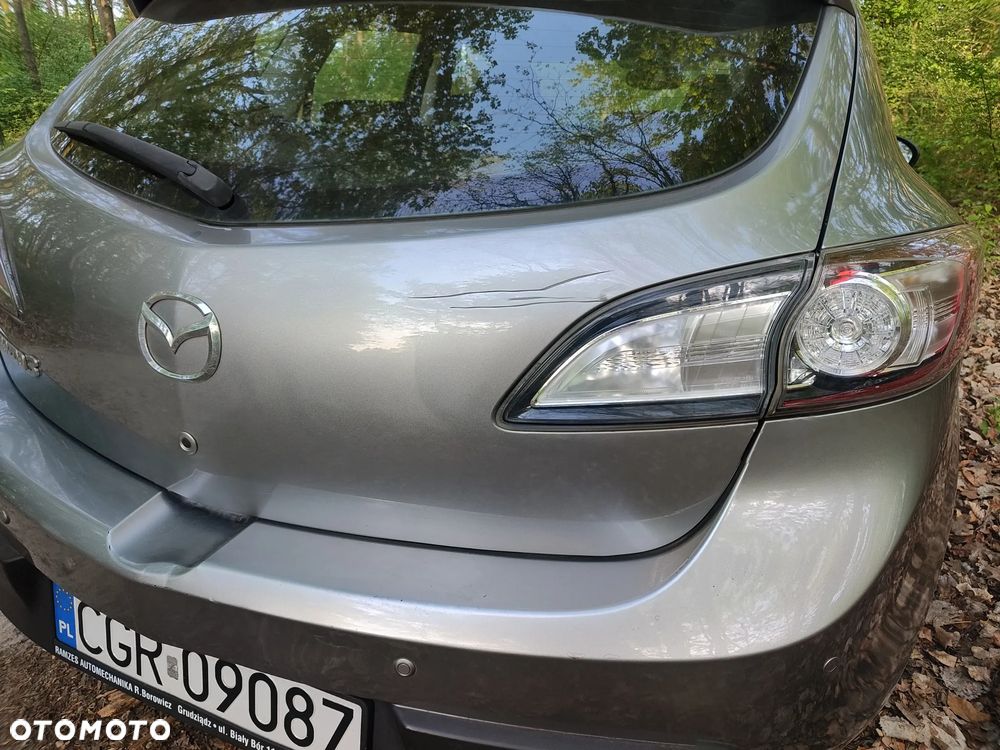 Mazda 3 2.0 Exclusive + - 16