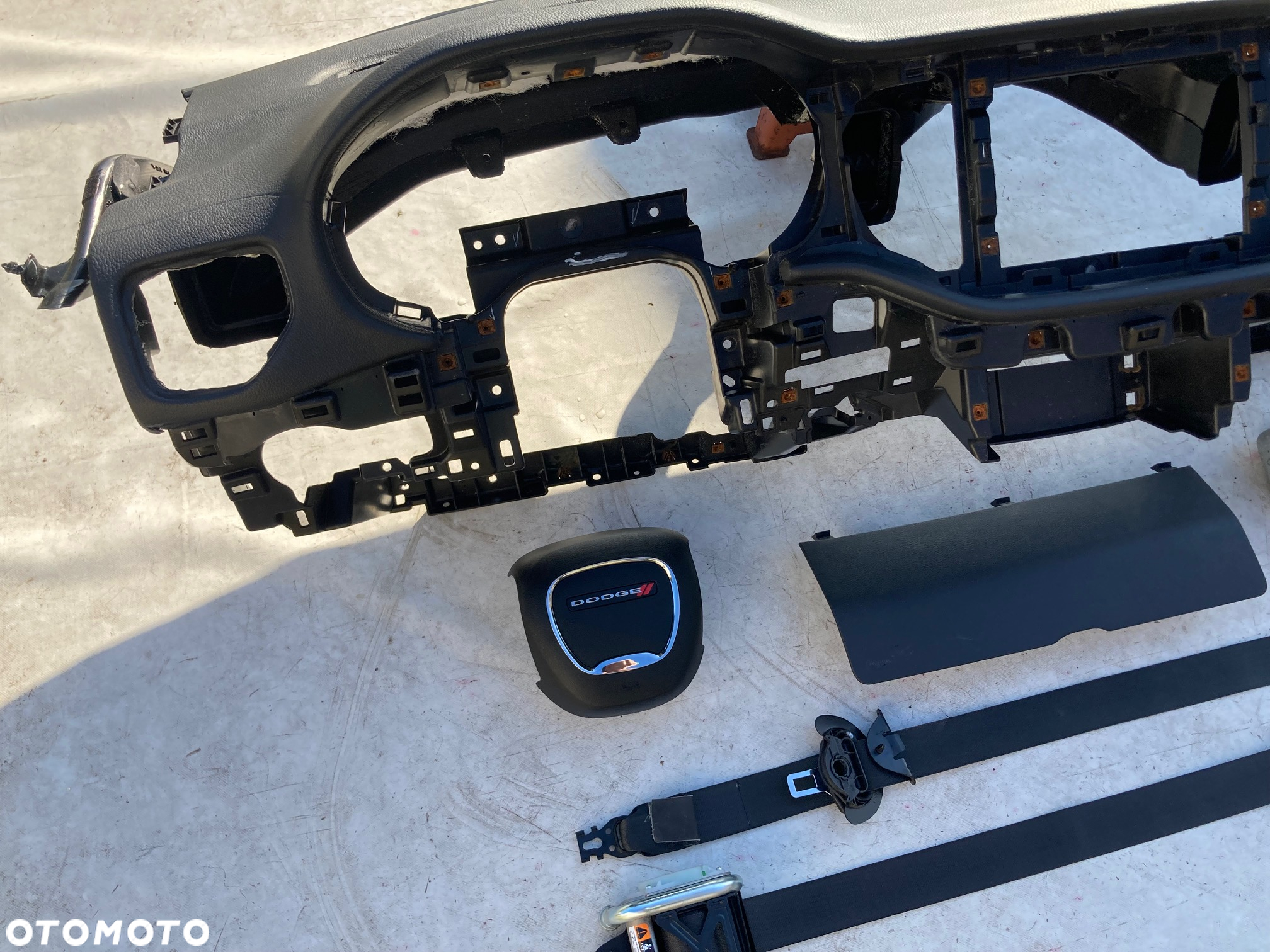 DODGE DURANGO LIFT FL LIFTING DESKA KONSOLA KOKPIT PULPIT PÓŁKA PARAPET AIR BAG PODUSZKI POWIETRZNE KIEROWCY PASAŻERA AIR BAG KOLAN PODUSZKA POWIETRZNA KOLANOWA AIRBAG PASY PAS KURTYNY AIRBAG FOTELA W FOTEL - 4