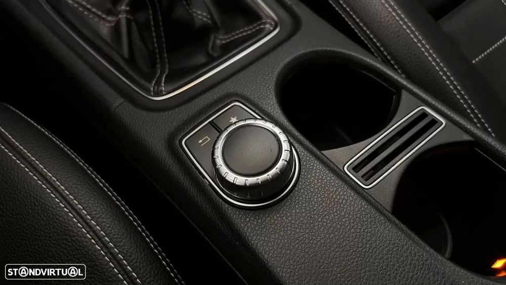 Mercedes-Benz CLA 180 d Shooting Brake Urban - 20