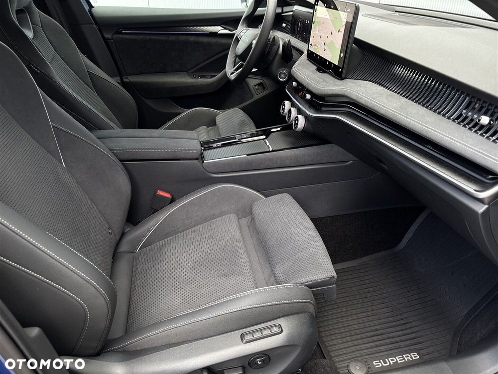 Skoda Superb 1.5 TSI Plug-in Hybrid Sportline DSG - 10