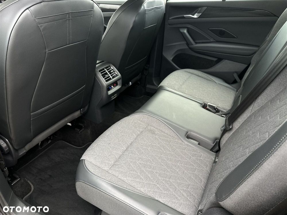 Volkswagen Tayron 1.5 eTSI mHEV Life DSG - 14