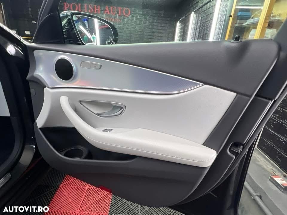 Mercedes-Benz E 300 4MATIC 9G-TRONIC - 7