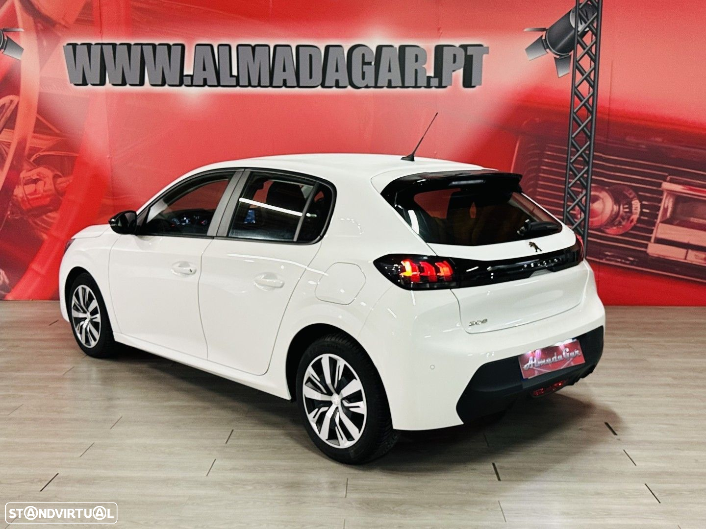 Peugeot 208 1.2 PureTech Active Pack - 3