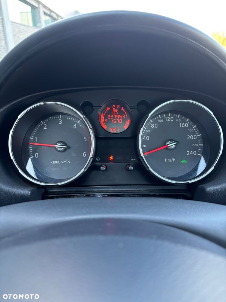 Nissan Qashqai - 11