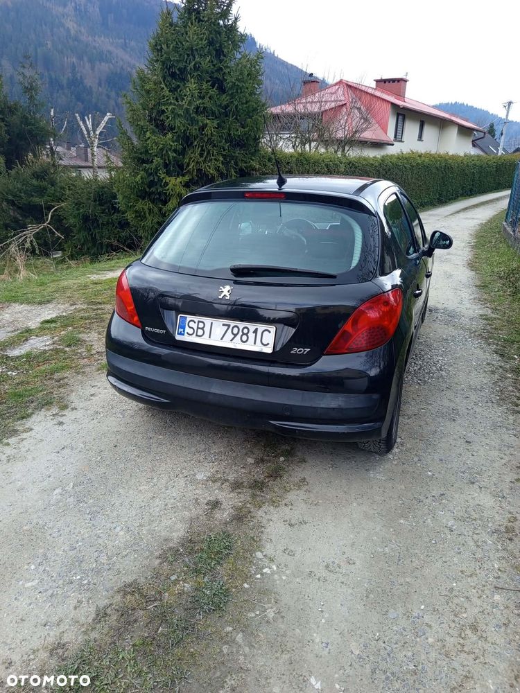 Peugeot 207 - 2