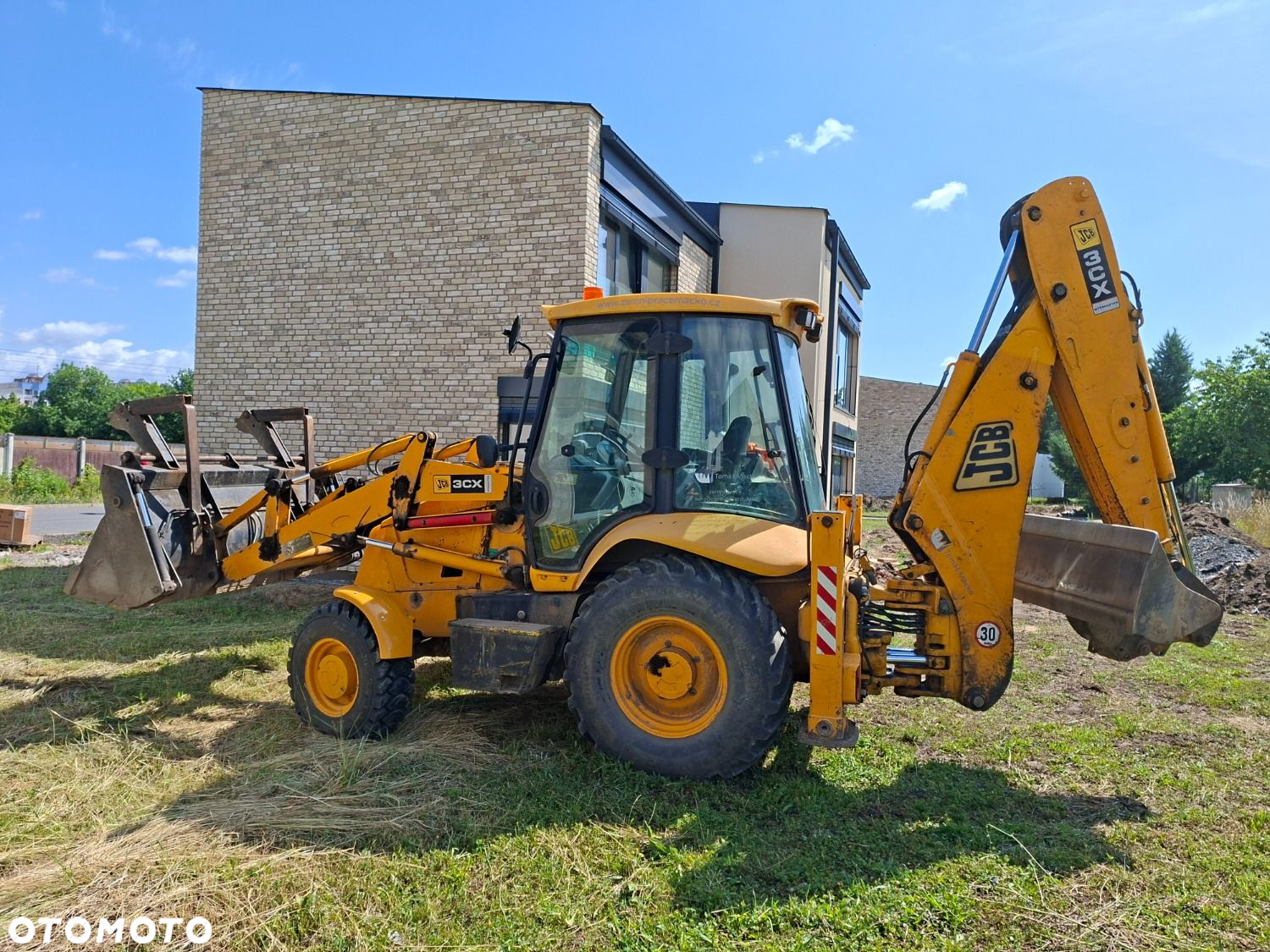 JCB 3 Cx 4X4 - 8