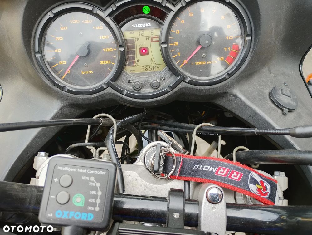 Suzuki V-STROM - 2