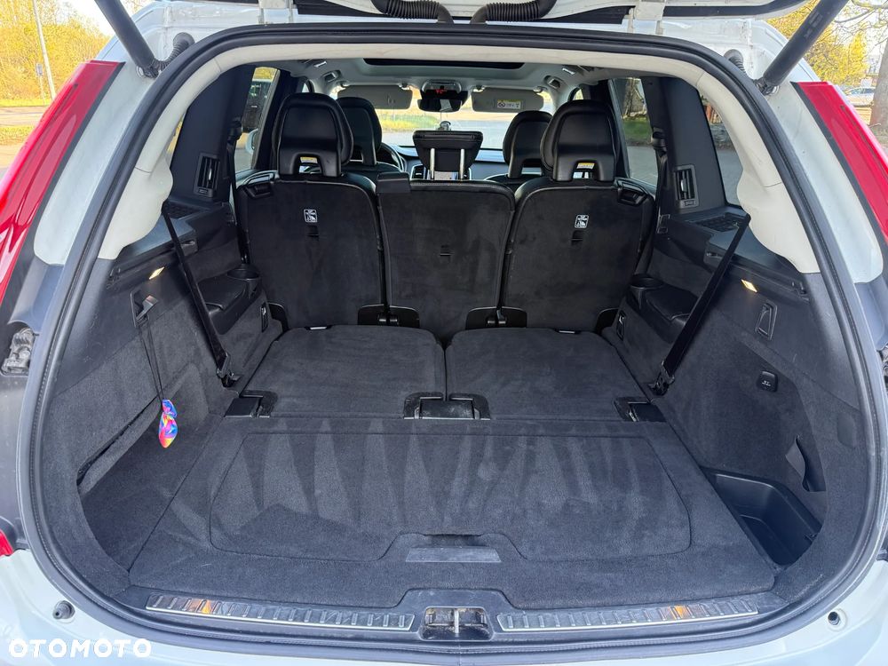 Volvo XC 90 - 13