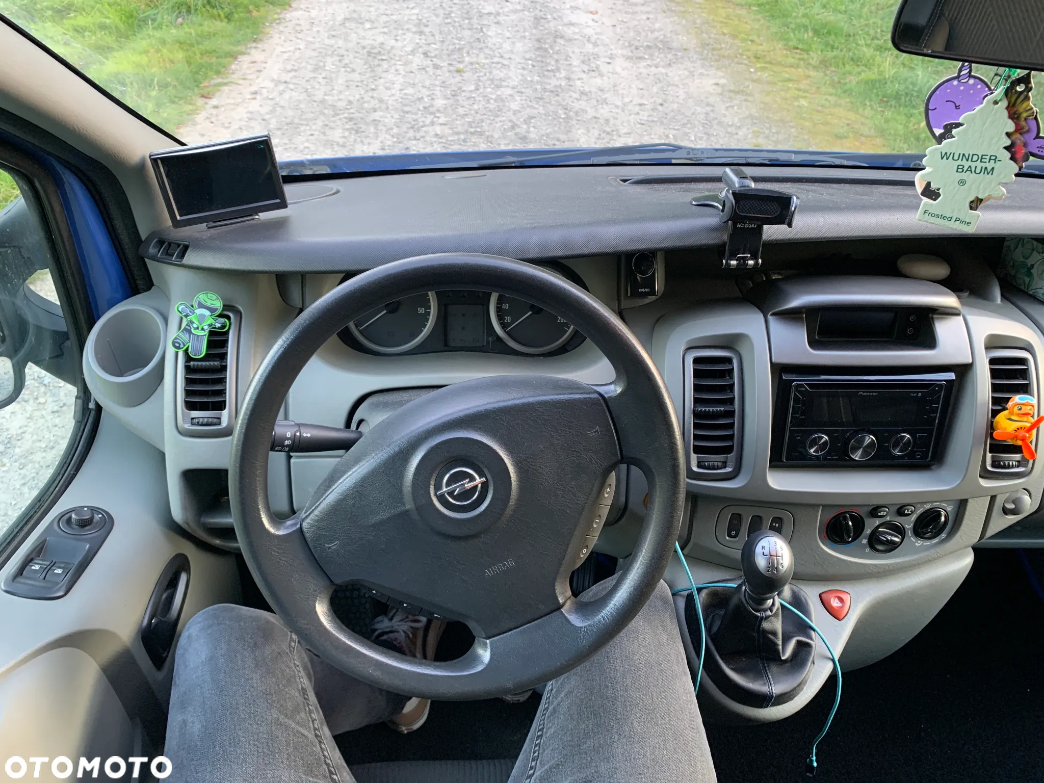 Opel Vivaro - 16