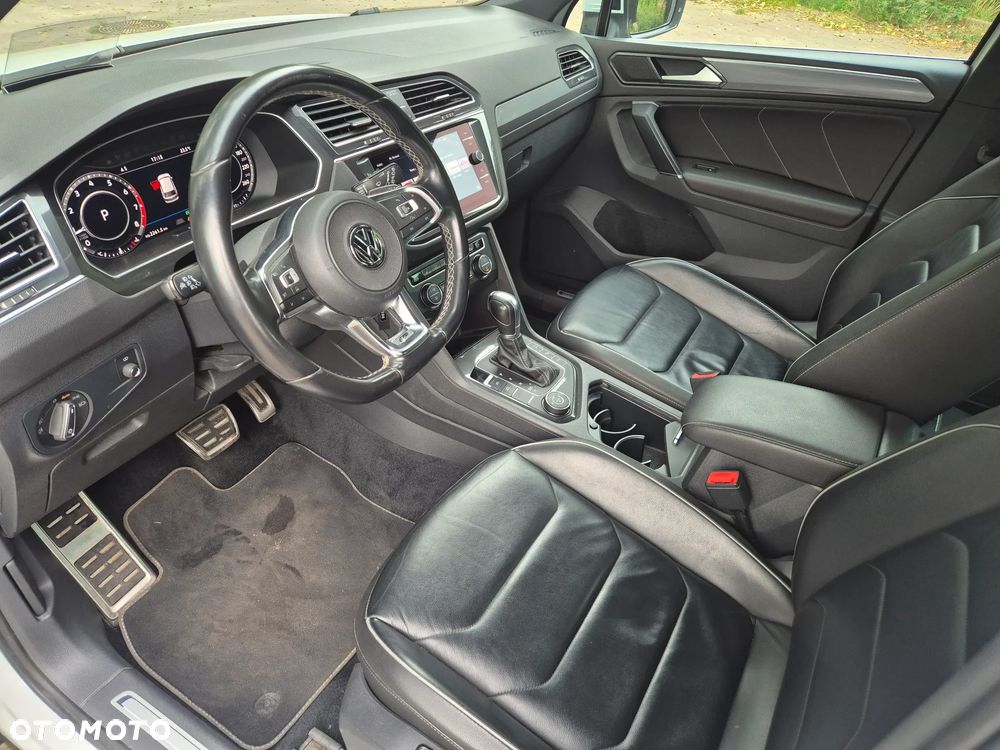 Volkswagen Tiguan - 10