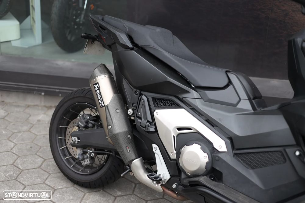 Honda X-ADV 750 Akrapovic - 12