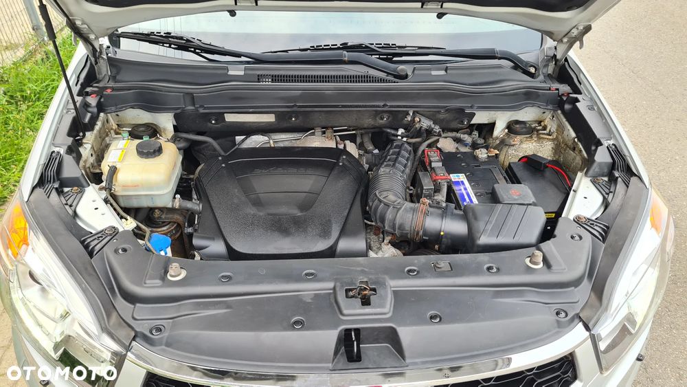 SsangYong/KGM Korando 2.0 E-XDi DPF 4WD Automatik Quartz - 6