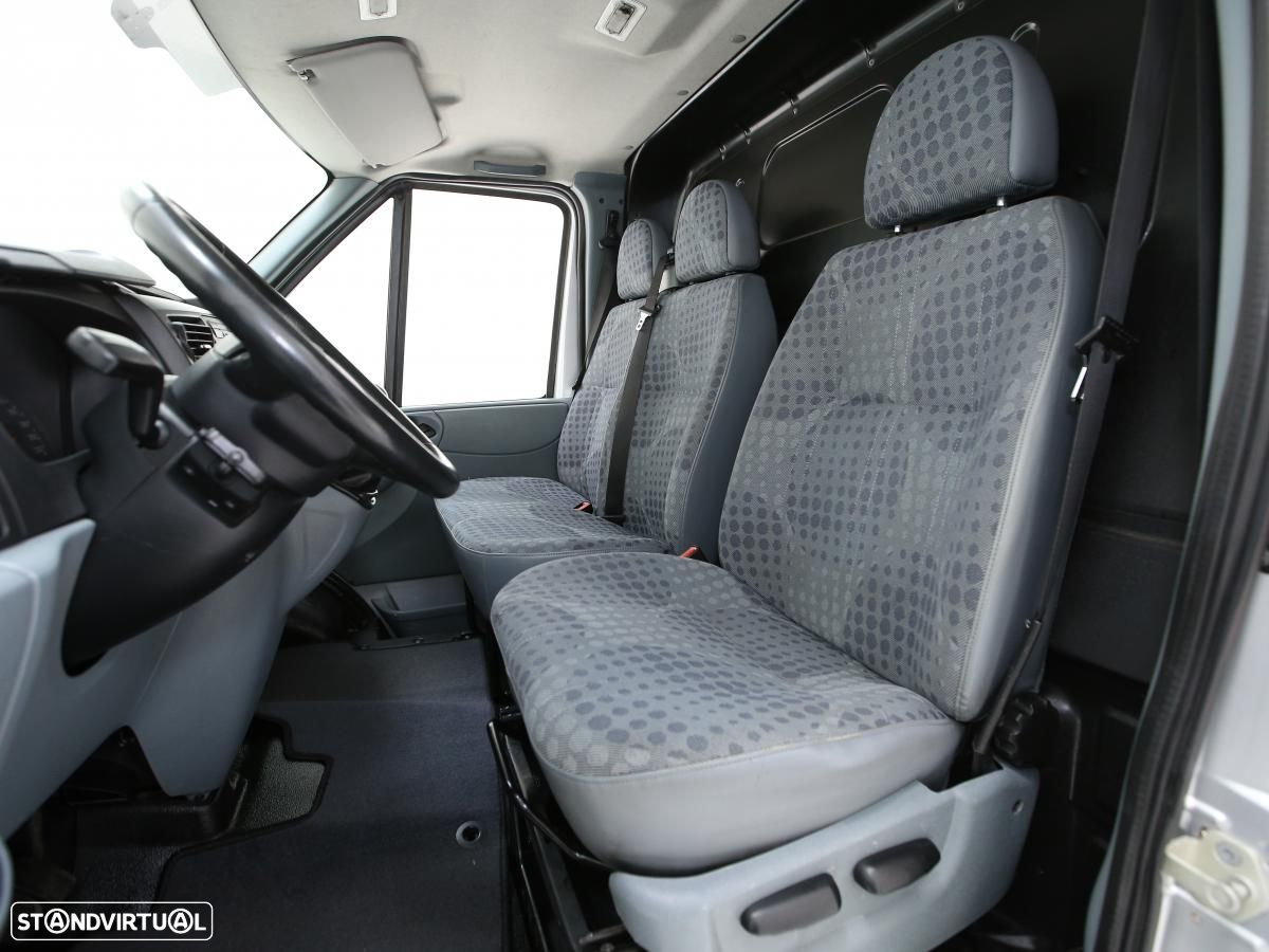 Ford Transit - 8