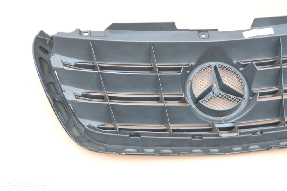 MERCEDES SPRINTER W907 907 W910 910 Gril Grill atrapa Przednia Przód Chłodnicy  NOWA RAMKA - 6