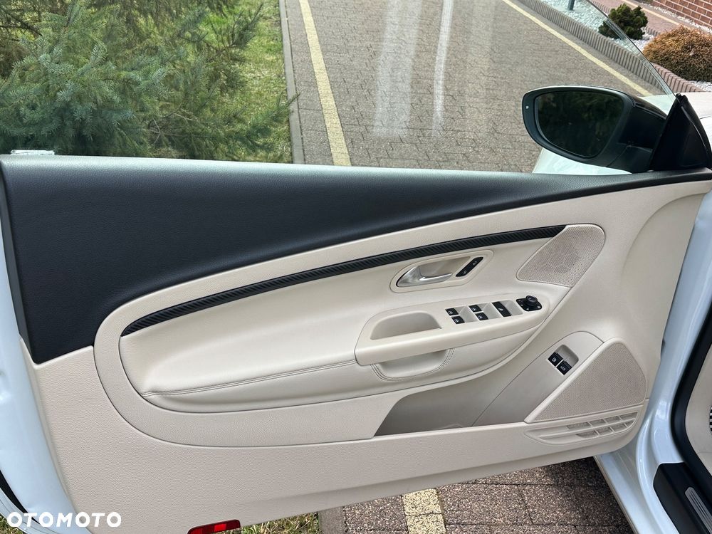 Volkswagen Eos 2.0 TSI DSG Sport & Style - 21