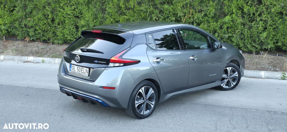 Nissan LEAF Tekna - 5