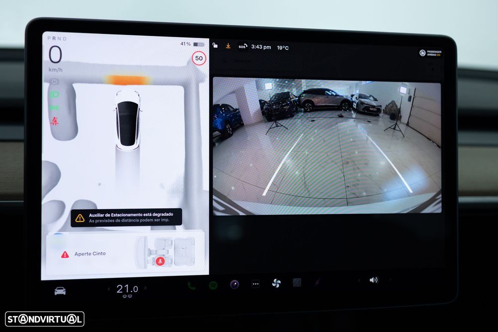 Tesla Model 3 Long-Range Dual Motor AWD - 22