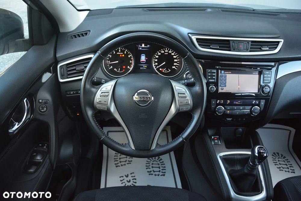 Nissan Qashqai 1.2 DIG-T N-Connecta - 17