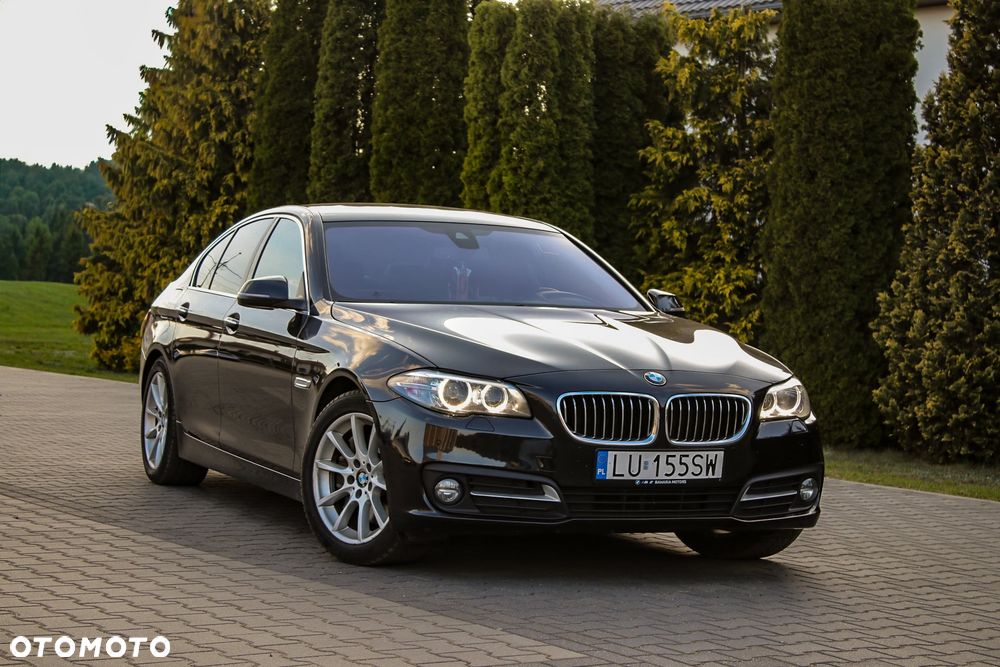 BMW Seria 5 525d xDrive Sport-Aut - 18