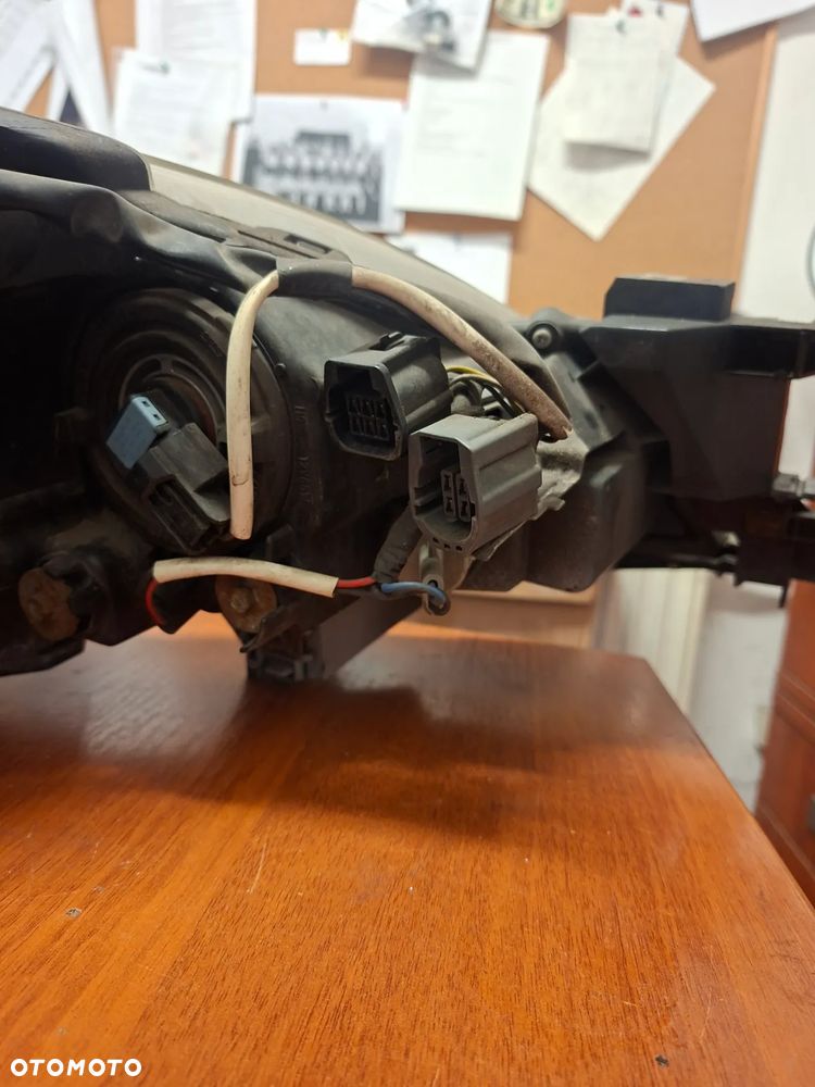 Lampa przednia ReflektoR Mazda 6 GH 2009 - 7