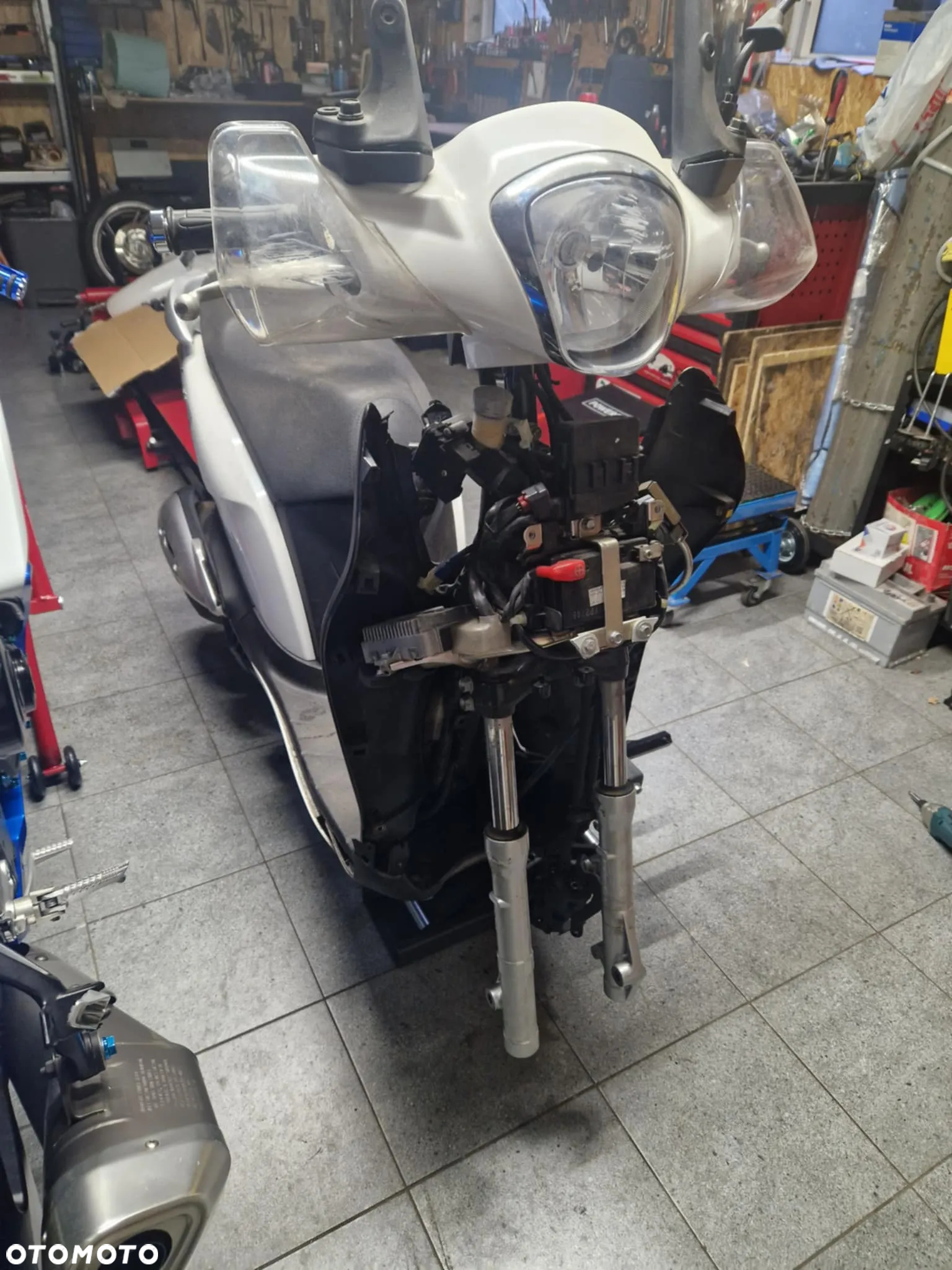 Silnik plastiki koła osprzęt Honda SH125 - 16