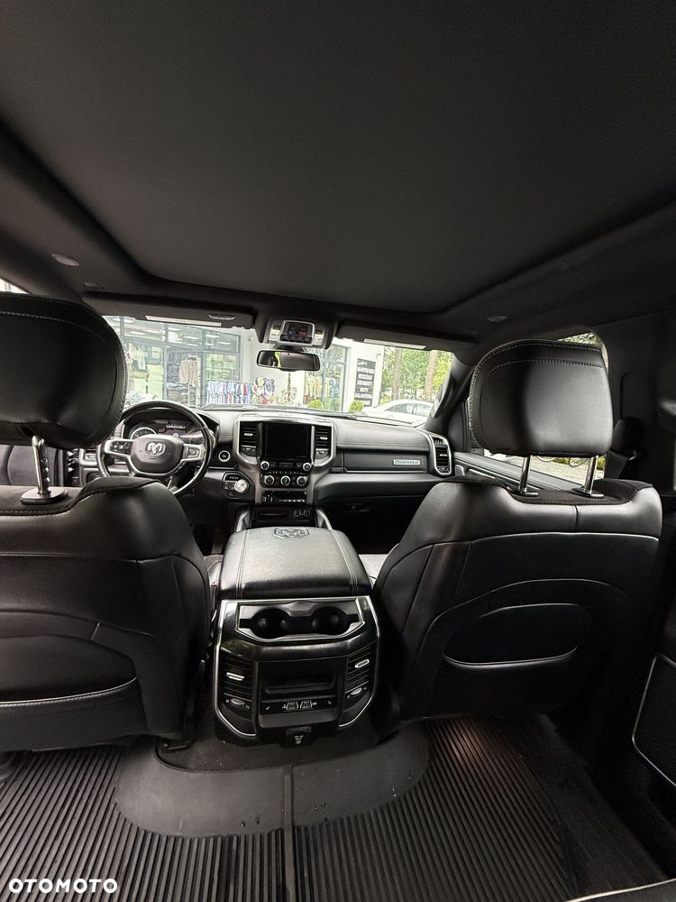 RAM 1500 Crew Cab Laramie - 11