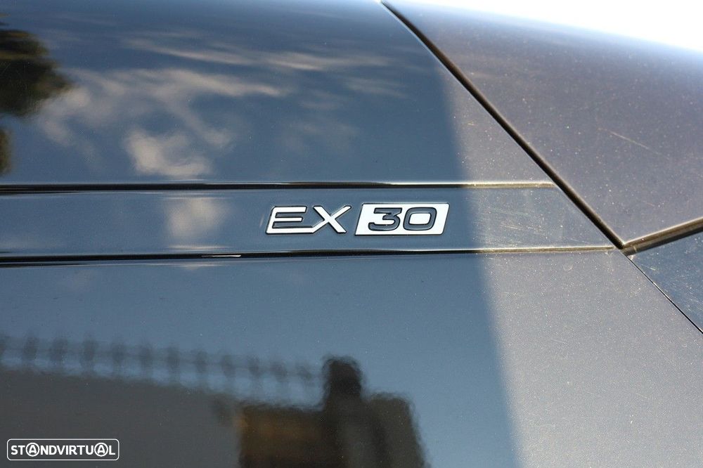 Volvo EX30 69 kWh Single Motor Extended Range Plus - 29