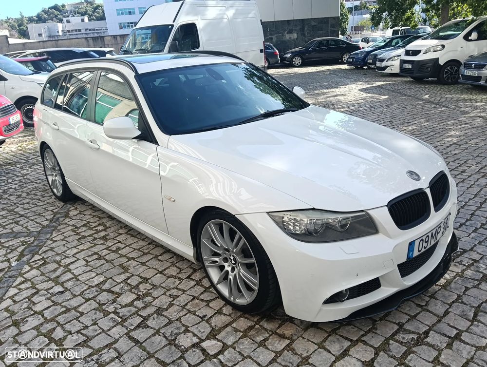 BMW 320 d Pack M - 34