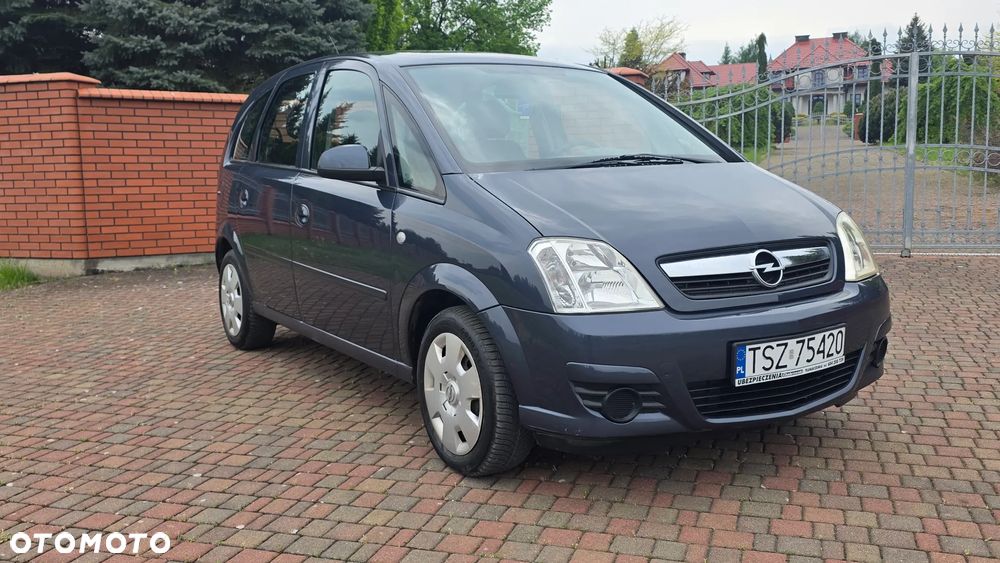 Opel Meriva 1.6 16V Cosmo - 11