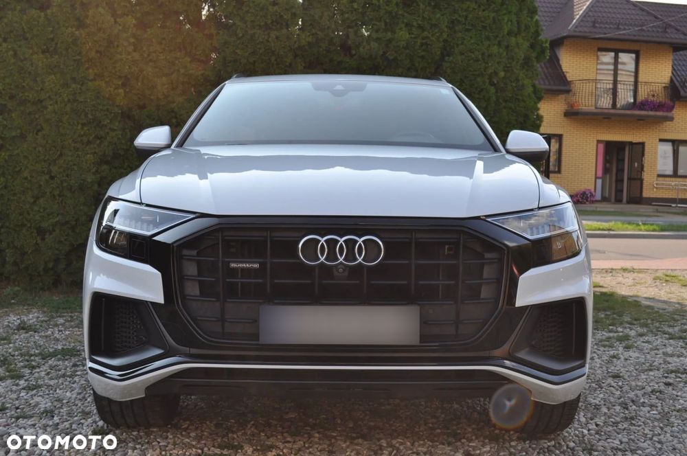 Audi Q8 55 TFSI mHEV Quattro Tiptronic - 3