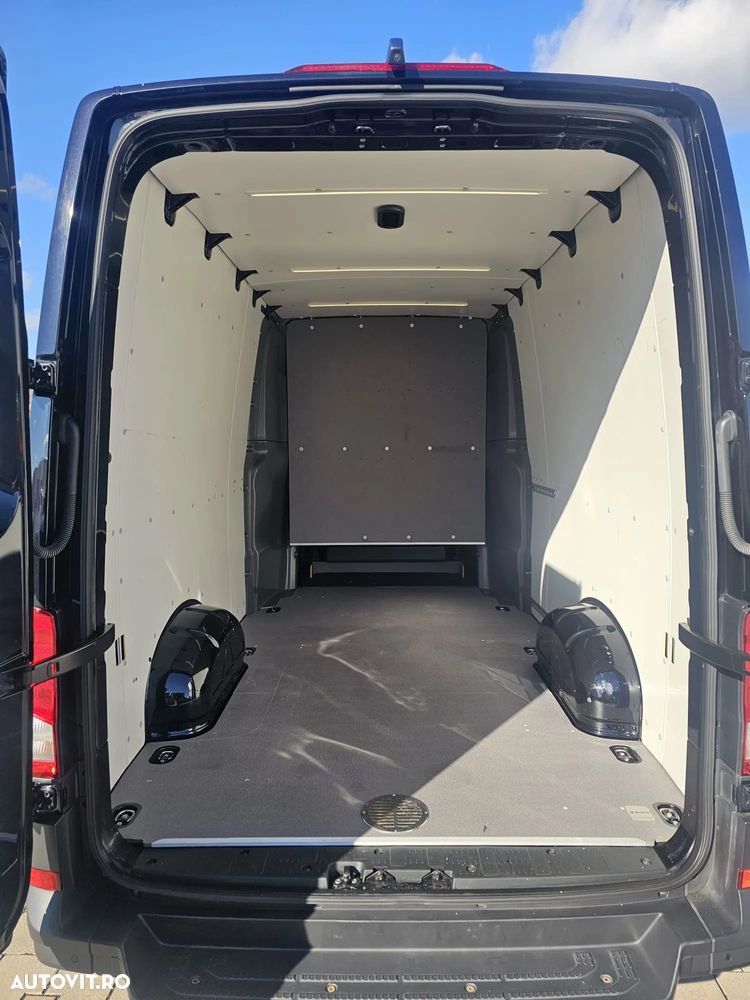 Volkswagen Crafter 2.0 TDI MAXI Model  MIXT 5 Locuri + Marfă Fulll Extra  Vezi detalii în descriere - 15