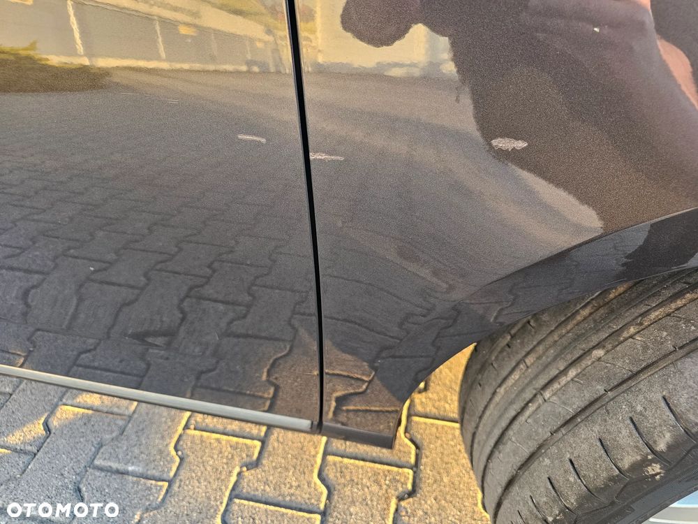 Volkswagen Passat 2.0 TDI BlueMotion Technology Comfortline - 17