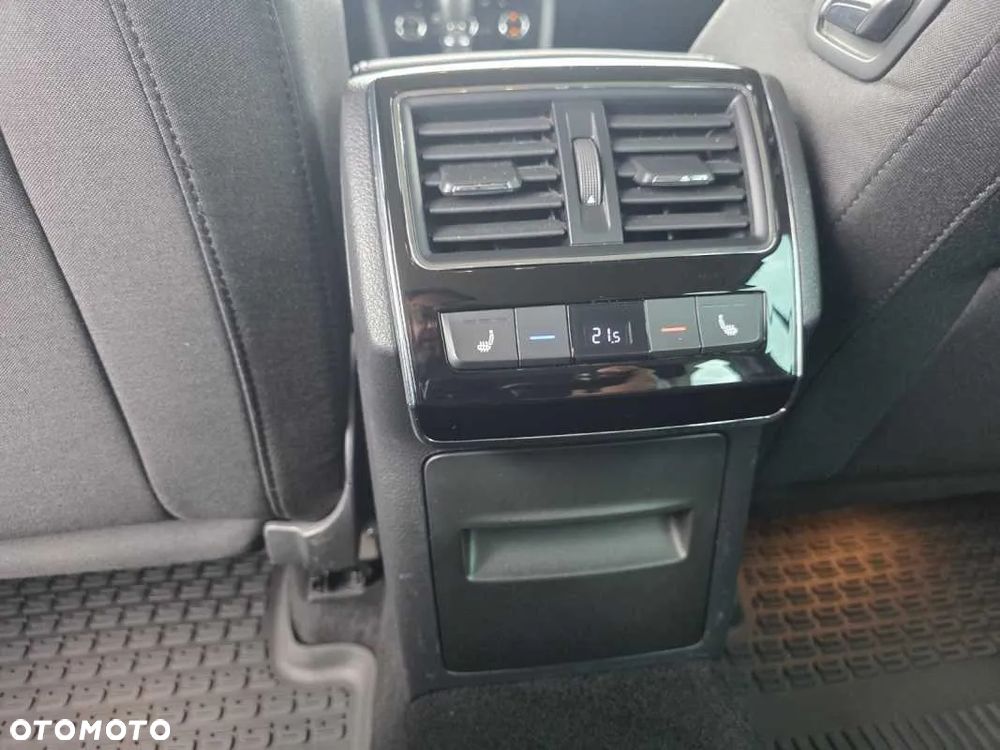 Skoda Superb 2.0 TSI Style DSG - 10