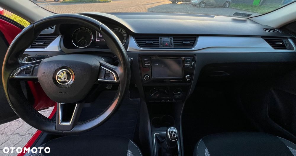 Skoda RAPID - 18