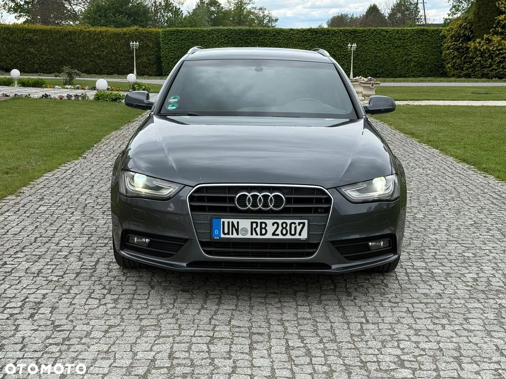Audi A4 Avant 2.0 TDI DPF S line Sportpaket - 36