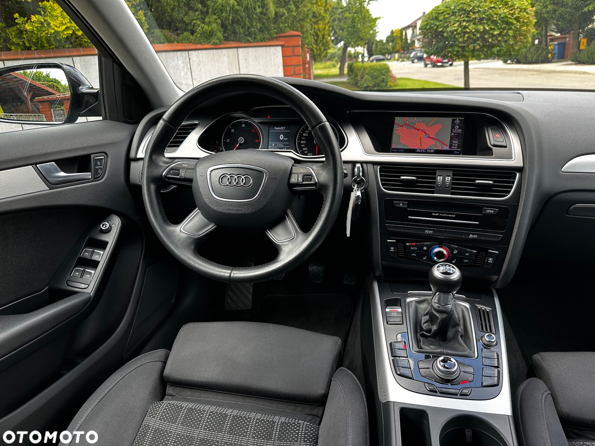 Audi A4 Avant 2.0 TDI DPF Ambiente - 14