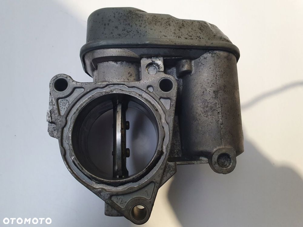 PRZEPUSTNICA VW Touran 2.0 TDI 03G128063B - 6