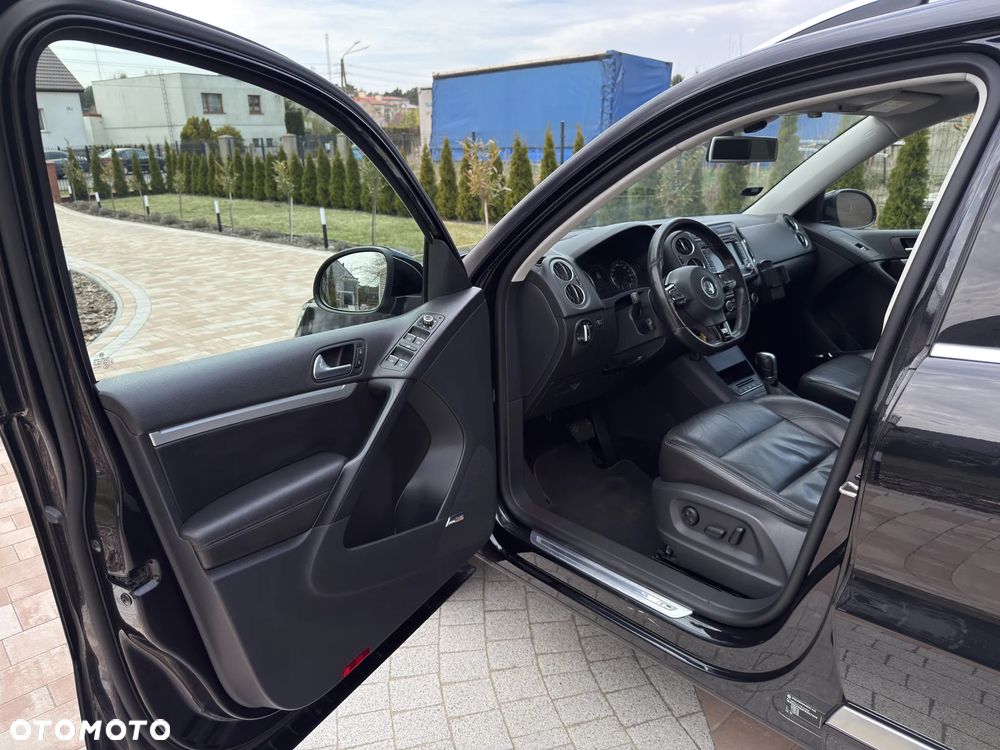 Volkswagen Tiguan 2.0 TDI 4Mot Perfectline R-Style DSG - 13