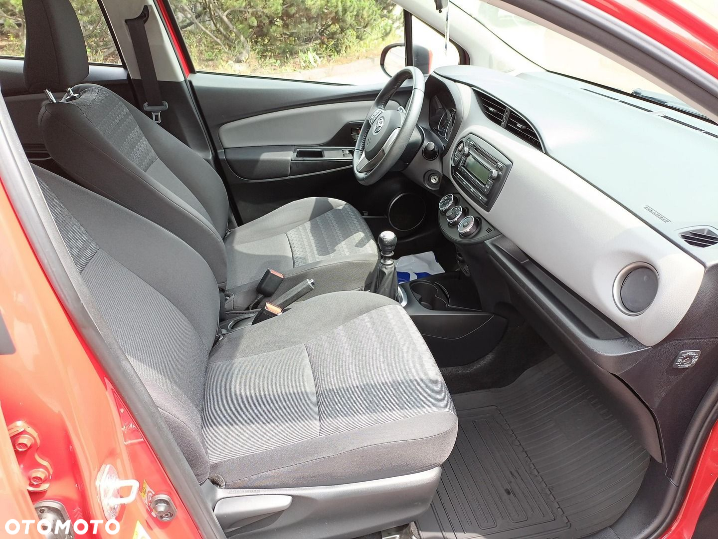 Toyota Yaris - 14