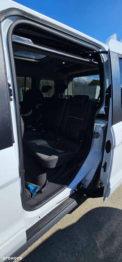 Ford Tourneo Connect 1.6 TDCi Titanium - 9